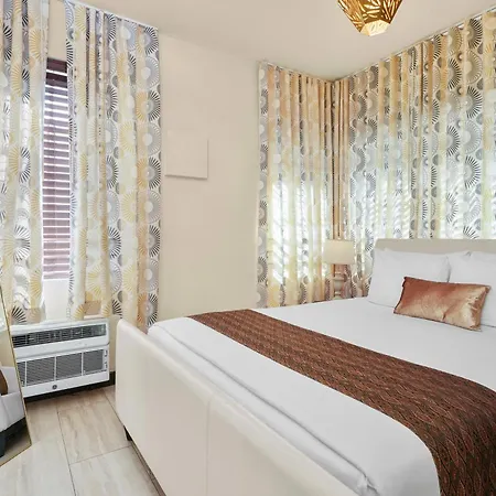Tradewinds Apartment Hotel Miami Beach Exterior photo