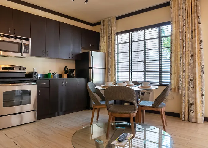 Tradewinds Apartment Hotel Miami Beach