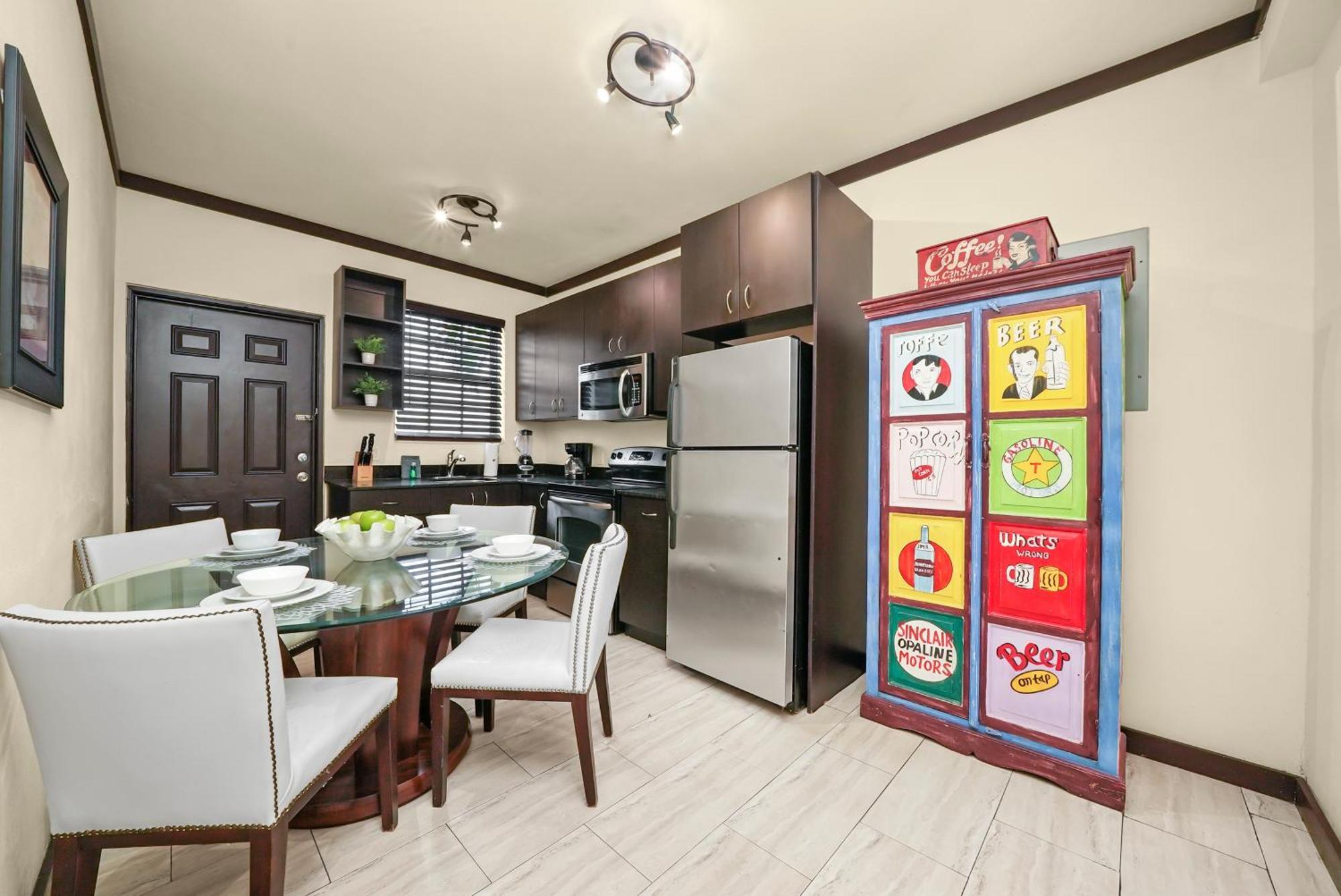 Hotel Tradewinds Miami